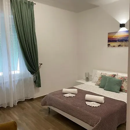 Daire Savonarola Almarc 1 İskenderiye